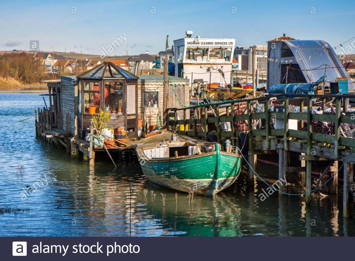 Riverside Townhouse, Only 20 Minutes From Brighton And Worthing 滨海索尔海姆 外观 照片